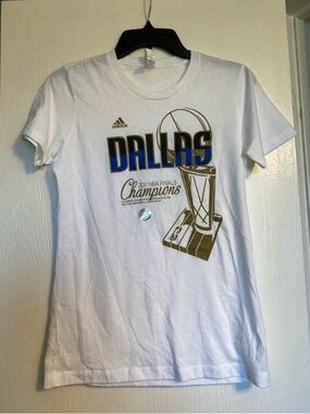 Dallas Mavericks 2011 NBA Final Champions Authentic White Blue T-Shirt Women M